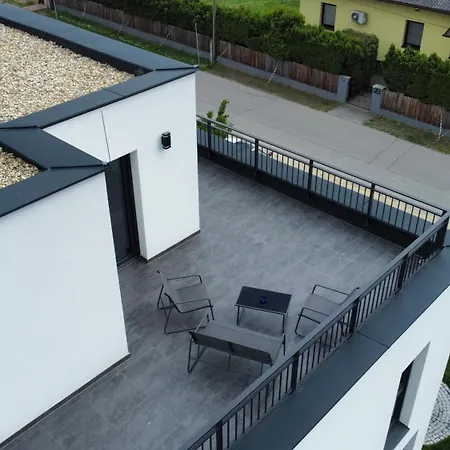 Weisses Haus Apartament *