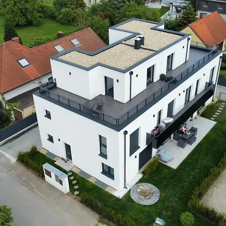Weisses Haus Gerasdorf bei Wien