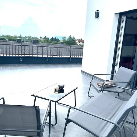 Weisses Haus Gerasdorf bei Wien