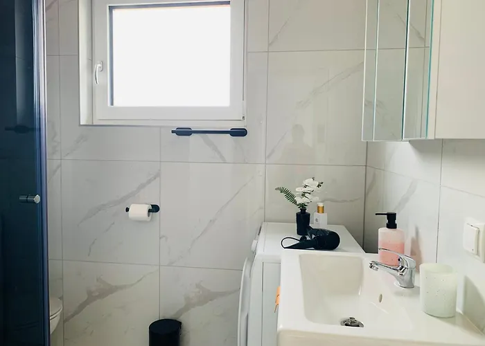 Weisses Haus גרסדורף ביי וין